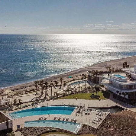 Te- Luxury Resort, Front Line Beach, Families Only 公寓 埃斯特波纳