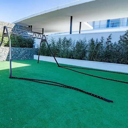 Te- Luxury Front Line Families Only Apartment *